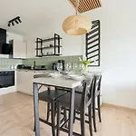 Perlowa Przystan Ii, Sun & Snow *